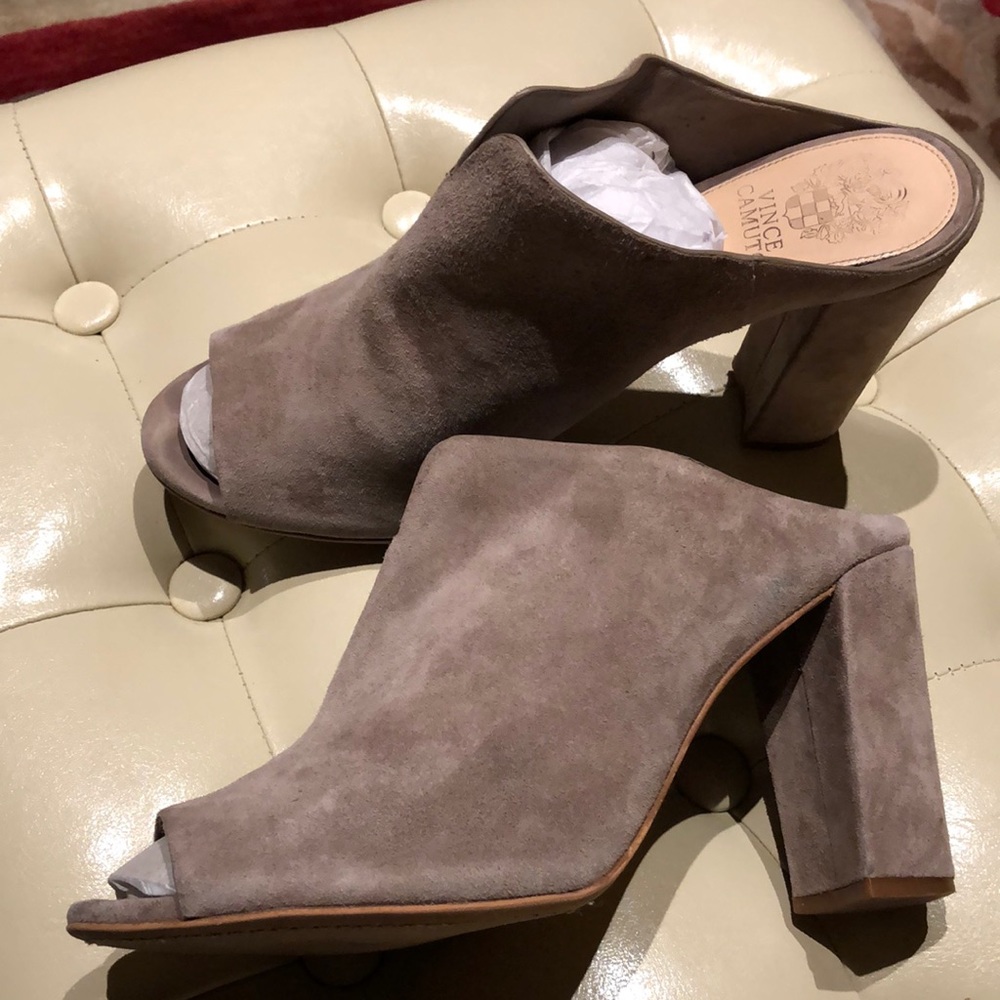 Vince Camuto Sarina shoe taupe suede genuine leather size 10 slide sandal